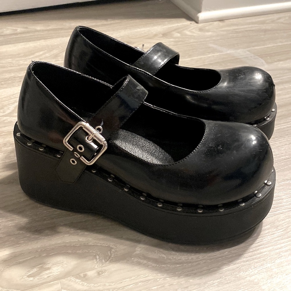 Black Mary Jane Style Platform Wedges Rounded Toe Size 8